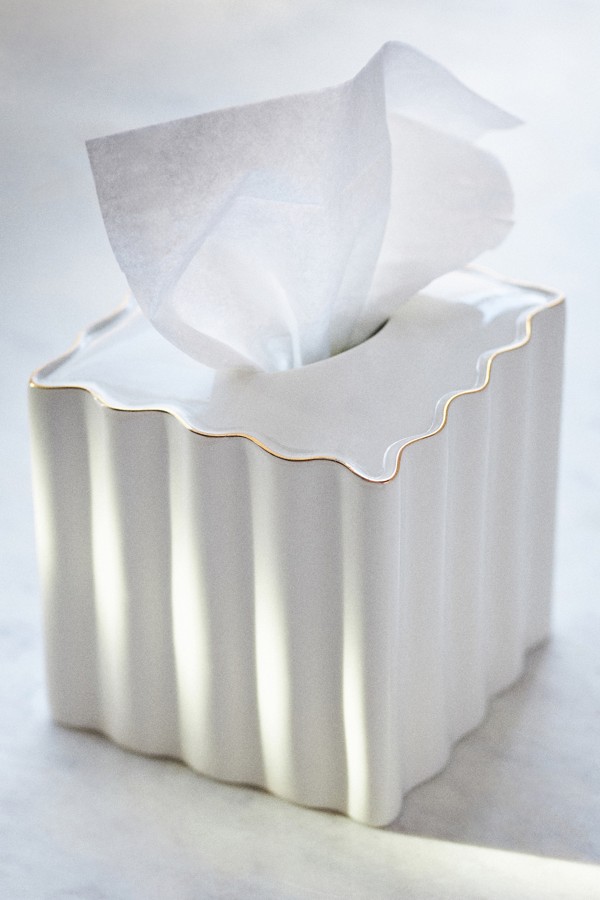 Le Marais scalloped tissue box with gold trim